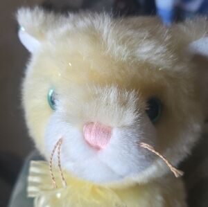 Glitzy Ty Yellow Cat